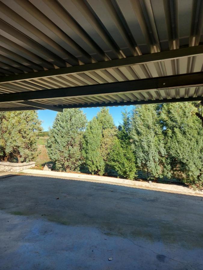 Ferienwohnung Xenios Petritis Levádeia Exterior foto
